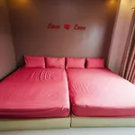 Fulllove Huahin Poolvilla